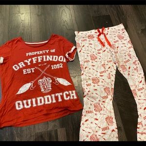 Harry Potter Gryffindor Quidditch Pajama Set